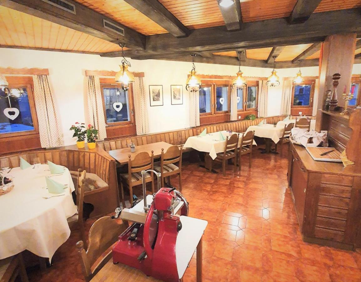 Hotel-Restaurant Grina Simplon Ngoại thất bức ảnh